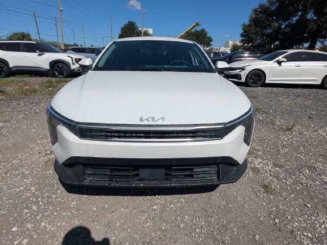 New 2027 Kia K4 FWD image 9