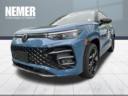 New 2026 Volkswagen Tiguan SE R-Line