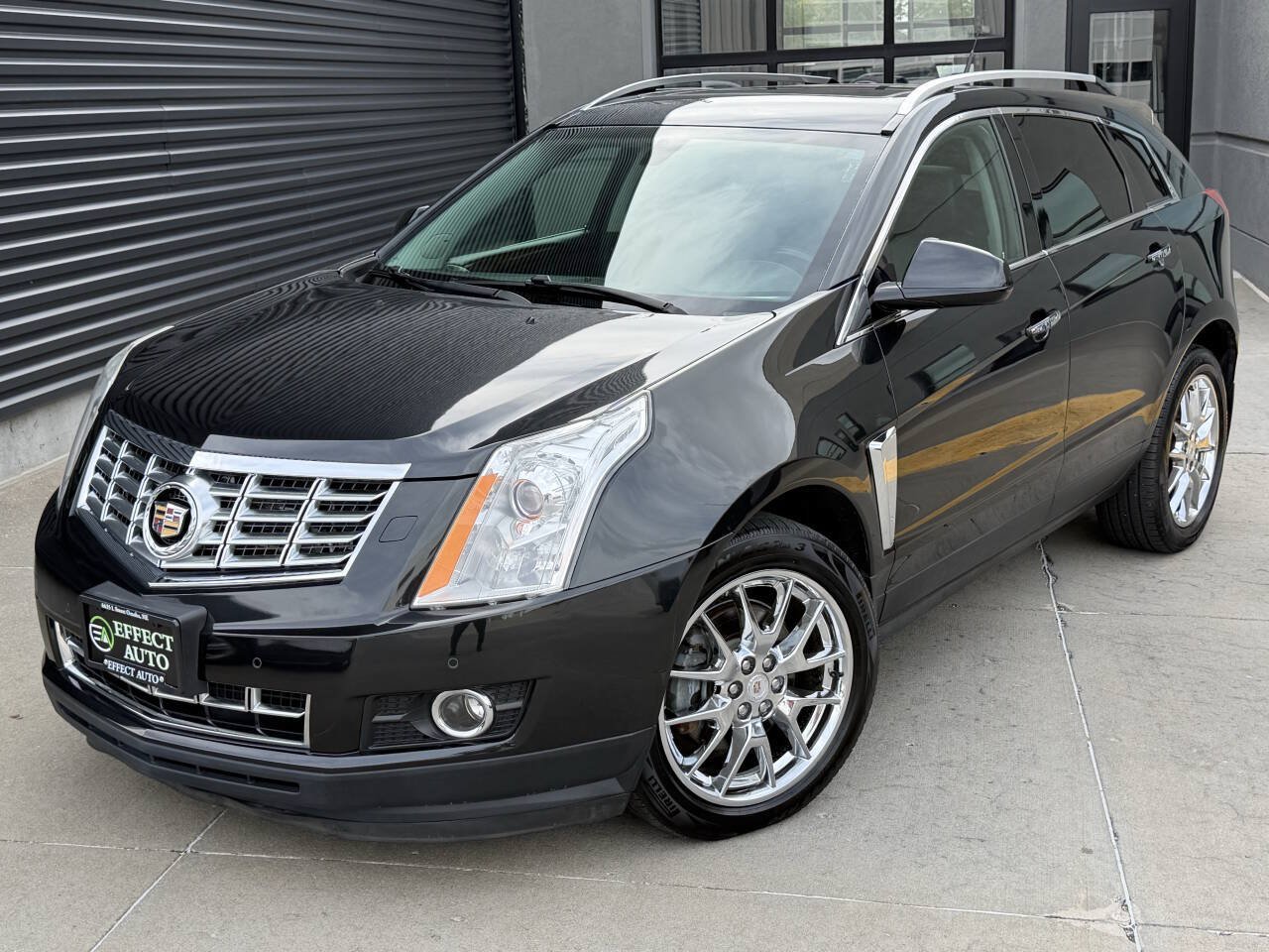 Used 2013 Cadillac SRX Performance AWD/4WD image 2