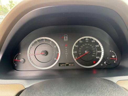 Used 2010 Honda Accord EX-L image 30