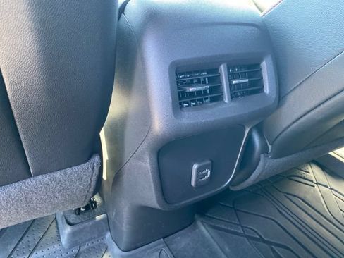 Certified 2023 Chevrolet Equinox RS w/ LPO, Floor Liner Package AWD/4WD image 19