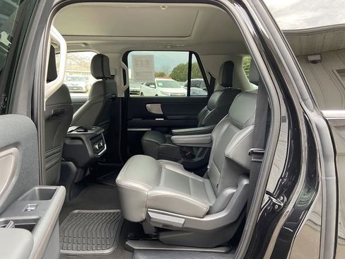 Used 2025 Ford Expedition Max Active image 26