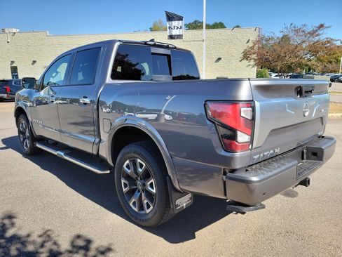 Used 2023 Nissan Titan Platinum Reserve w/ Moonroof Package image 26