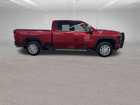 Used 2022 Chevrolet Silverado 2500 High Country image 14