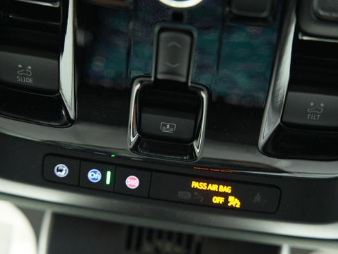 New 2026 GMC Yukon XL AT4 w/ AT4 Premium Plus Package image 49