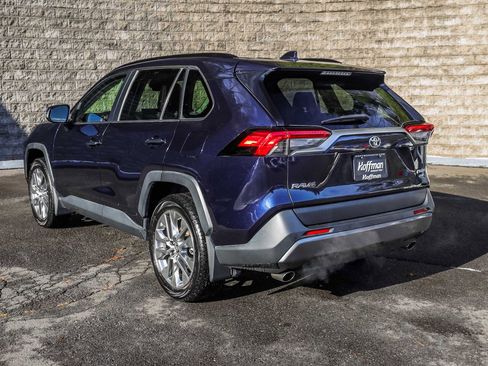Certified 2019 Toyota RAV4 Limited image 8