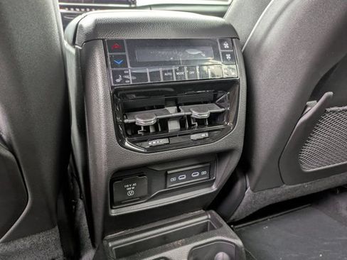 New 2026 Jeep Grand Cherokee L Limited w/ Limited Altitude Package RWD image 17