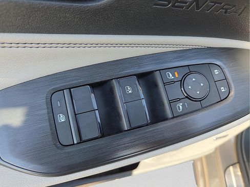 New 2026 Nissan Sentra SL FWD image 15