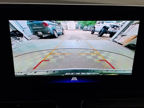 Used 2025 Chevrolet TrailBlazer LT FWD image 15