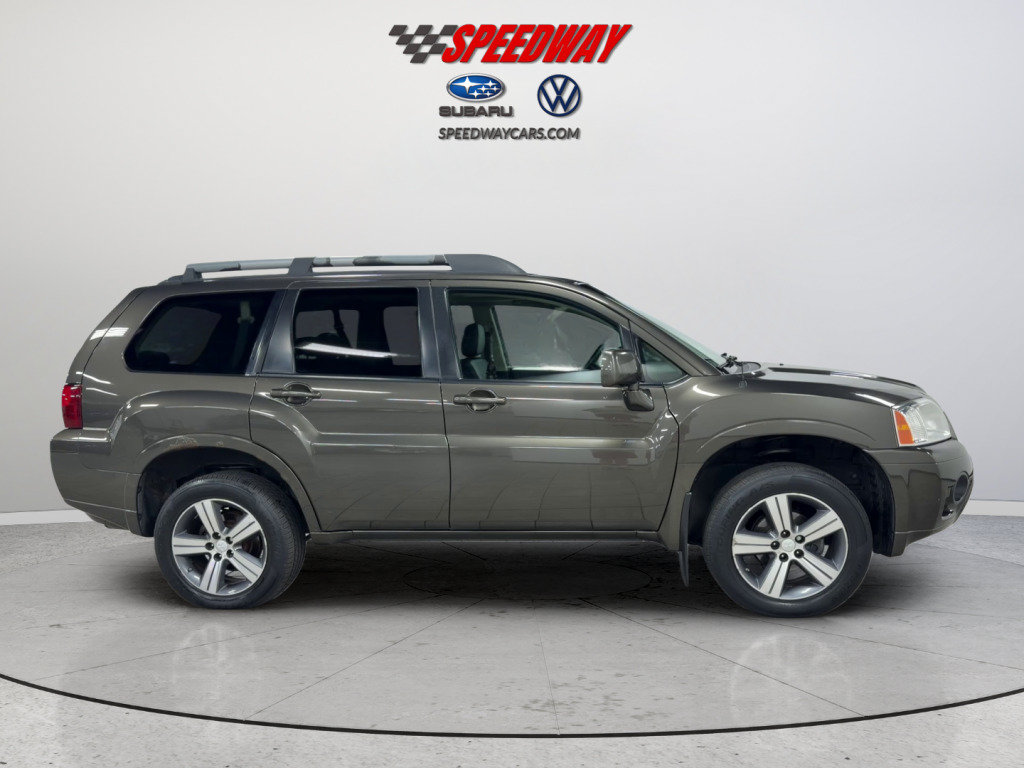 Used 2010 Mitsubishi Endeavor SE AWD/4WD image 4