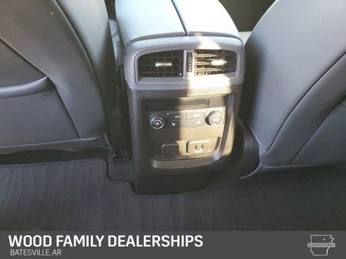 Used 2020 Buick Envision Premium image 17