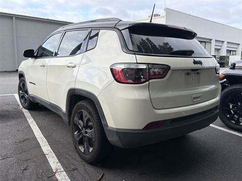 Used 2021 Jeep Compass Latitude FWD image 6