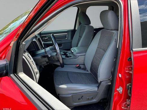 Used 2014 RAM 1500 Big Horn RWD image 3