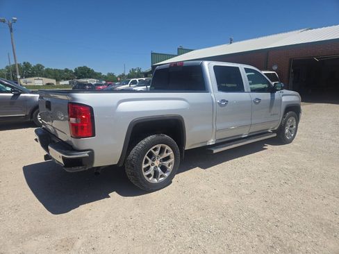 Used 2015 GMC Sierra 1500 SLT w/ SLT Crew Cab Value Package AWD/4WD image 3