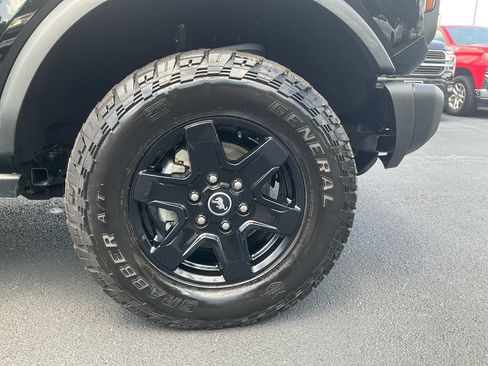 Used 2024 Ford Bronco Black Diamond AWD/4WD image 10