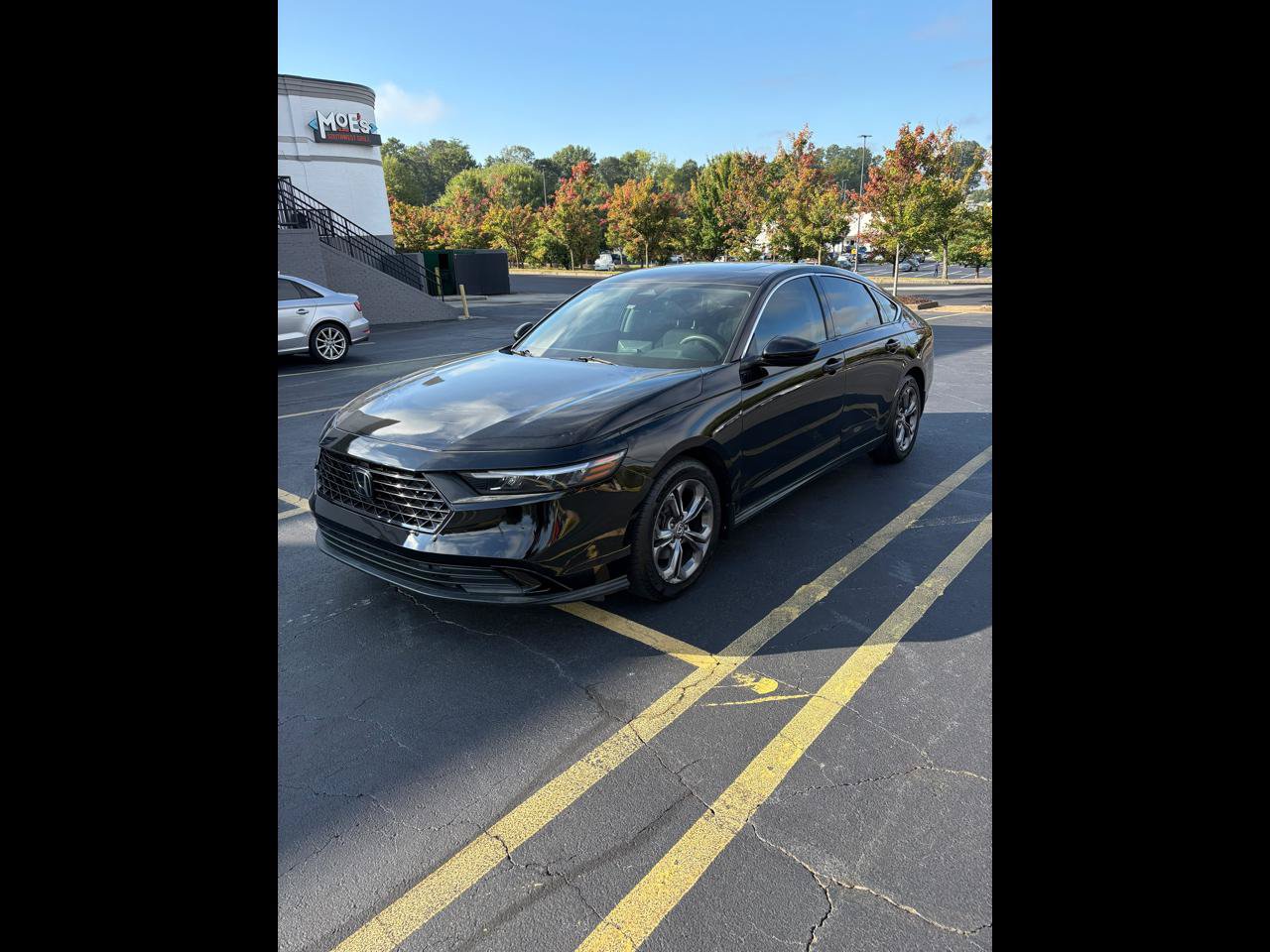 Used 2023 Honda Accord EX image 1