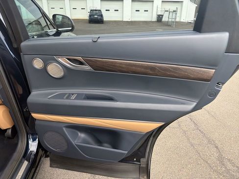 Used 2022 Genesis GV80 2.5T w/ Prestige Package 04 image 16