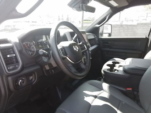 New 2025 RAM 2500 Tradesman image 10