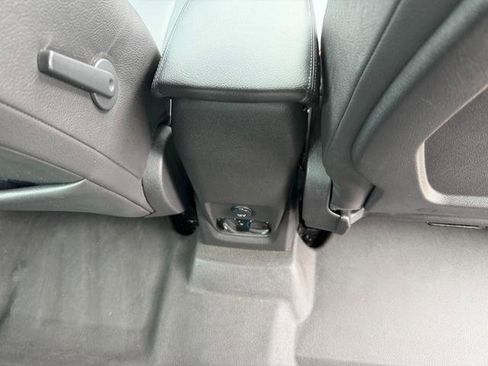 Used 2016 Ford Transit Connect XL image 12