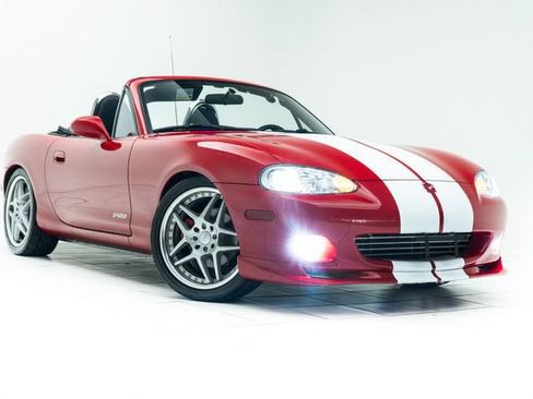 Used 2001 MAZDA MX-5 Miata RWD image 5