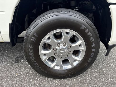 Used 2024 RAM 3500 Laramie image 14