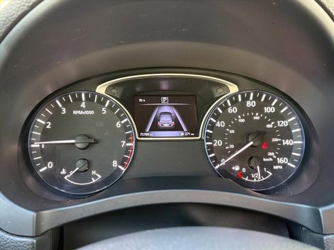 Used 2017 Nissan Altima 2.5 SR w/ Midnight Edition Package image 10