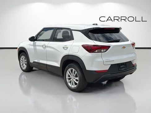 Used 2025 Chevrolet TrailBlazer LS w/ LS Convenience Package FWD image 5