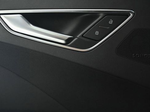 New 2026 Audi Q4 e-tron Premium Plus image 21