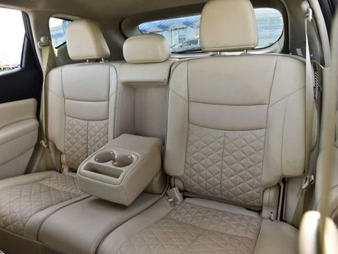 Used 2019 Nissan Murano Platinum image 26