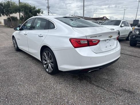 Used 2016 Chevrolet Malibu Premier w/ Driver Confidence Package FWD image 6
