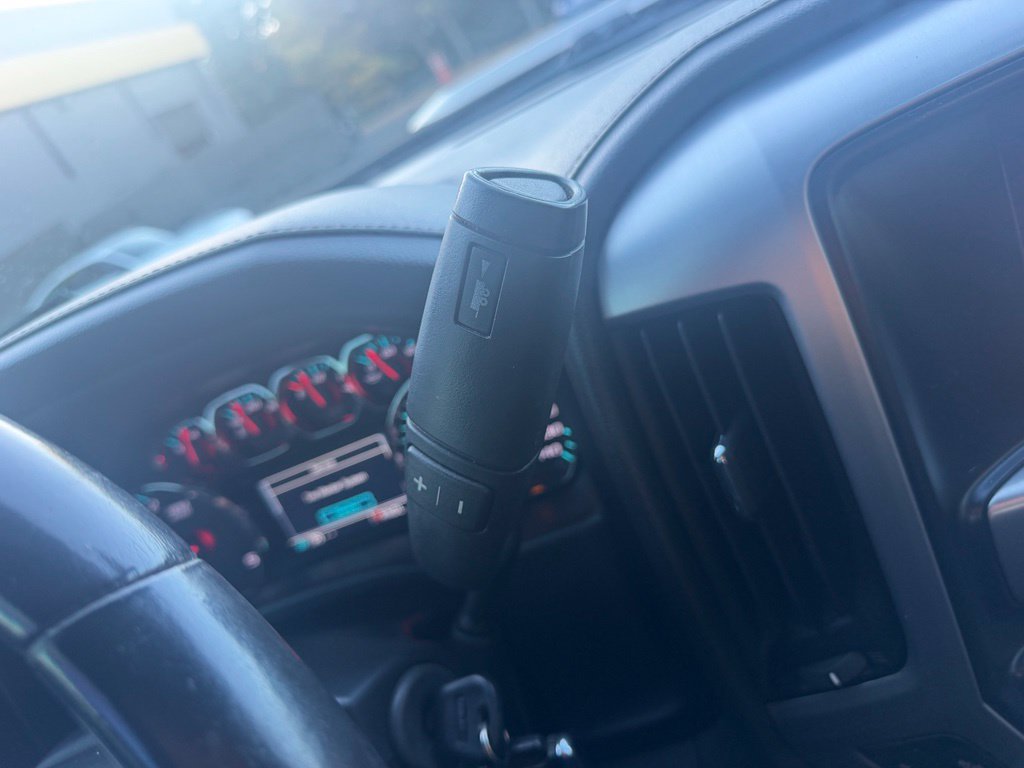 Used 2017 GMC Sierra 2500 SLT w/ Duramax Plus Package AWD/4WD image 12