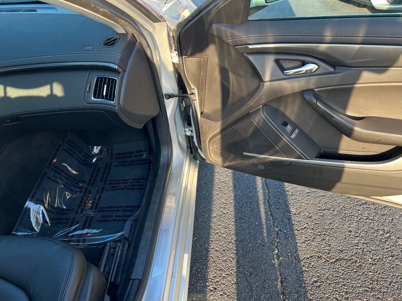 Used 2011 Cadillac CTS AWD Sedan image 27