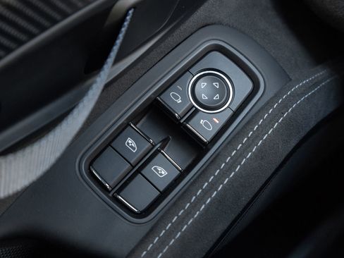 Certified 2024 Porsche 718 Cayman GT4 RS RWD image 19