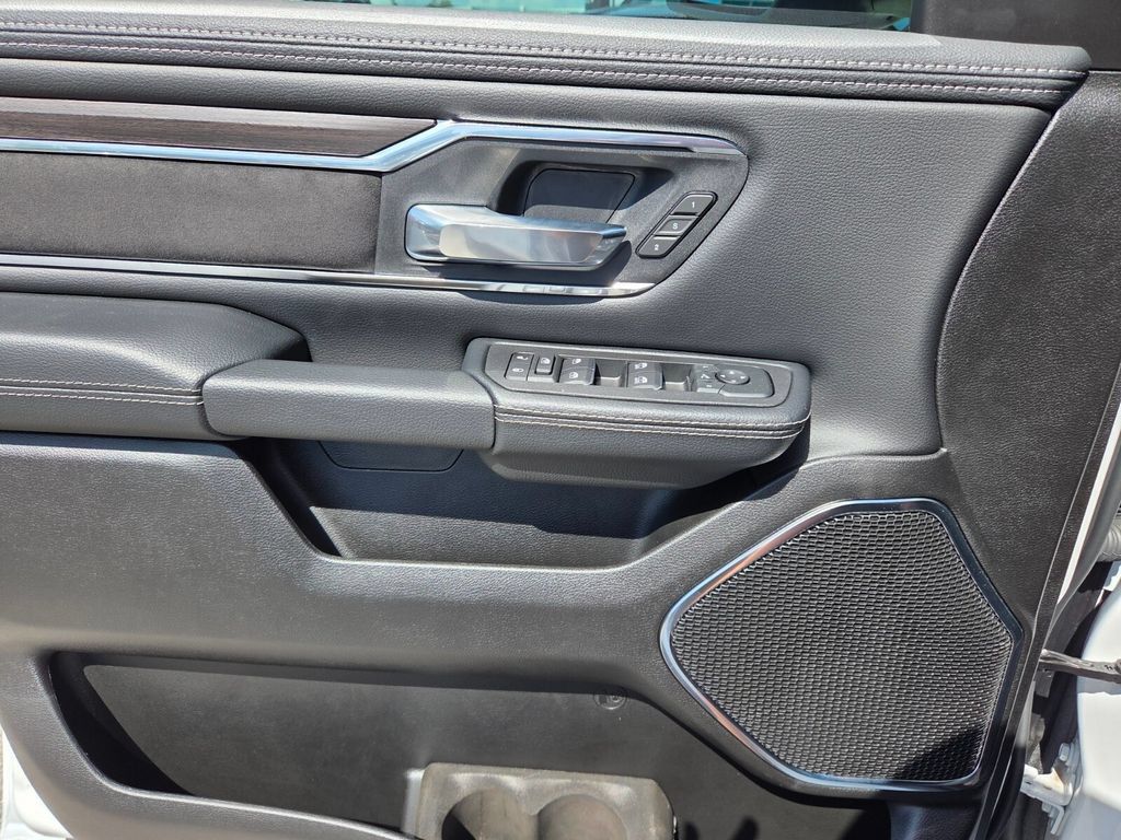 Used 2026 RAM 1500 Laramie w/ Sport Appearance Package AWD/4WD image 21