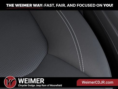 New 2027 Chrysler Pacifica Select AWD/4WD image 20