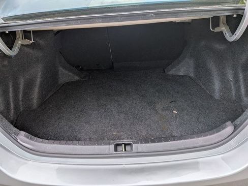 Used 2017 Toyota Corolla LE image 25