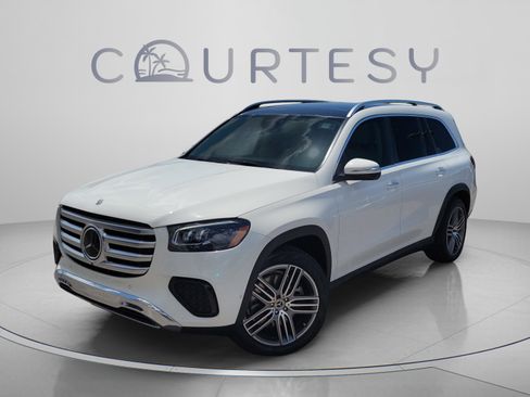 Certified 2024 Mercedes-Benz GLS 450 4MATIC image 1