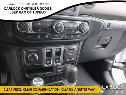 Used 2021 Jeep Wrangler Sport image 22