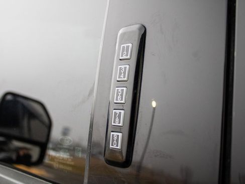 Used 2024 Ford F250 XLT image 14