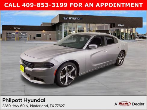 Used 2018 Dodge Charger SXT Plus image 1