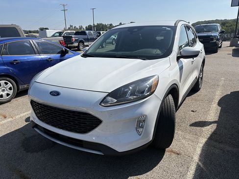 Used 2020 Ford Escape SEL FWD image 1