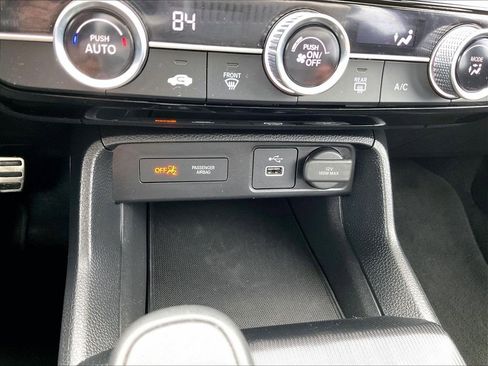 Used 2024 Honda Civic Sport image 11