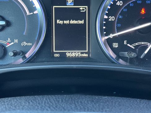 Used 2014 Toyota Highlander Limited Platinum image 37