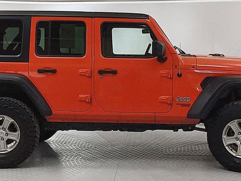 Used 2020 Jeep Wrangler Unlimited Sport S AWD/4WD image 2