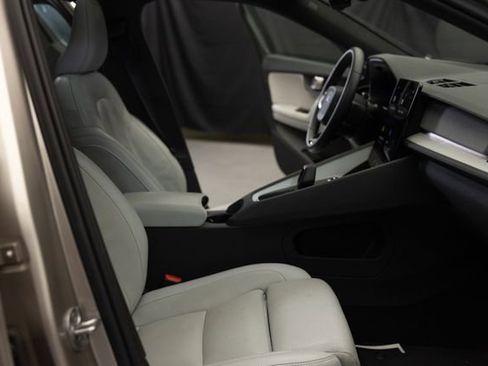Used 2023 Polestar Polestar 2 w/ Pilot Pack AWD/4WD image 19
