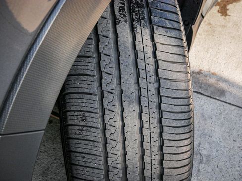 Used 2024 Subaru Ascent Onyx Edition Limited image 12