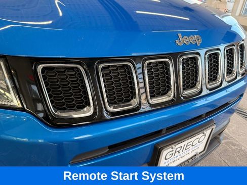 Used 2018 Jeep Compass Latitude w/ Popular Equipment Group image 3