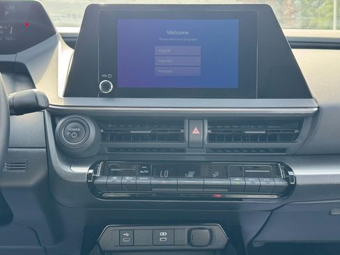 Certified 2023 Toyota Prius LE AWD/4WD image 14