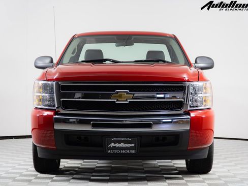 Used 2011 Chevrolet Silverado 1500 W/T w/ LS Package RWD image 3