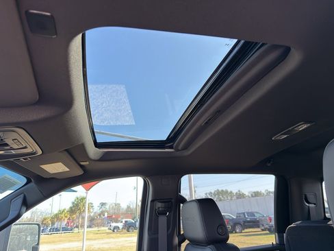 New 2026 GMC Sierra 2500 AT4 w/ AT4 Premium Plus Package image 17